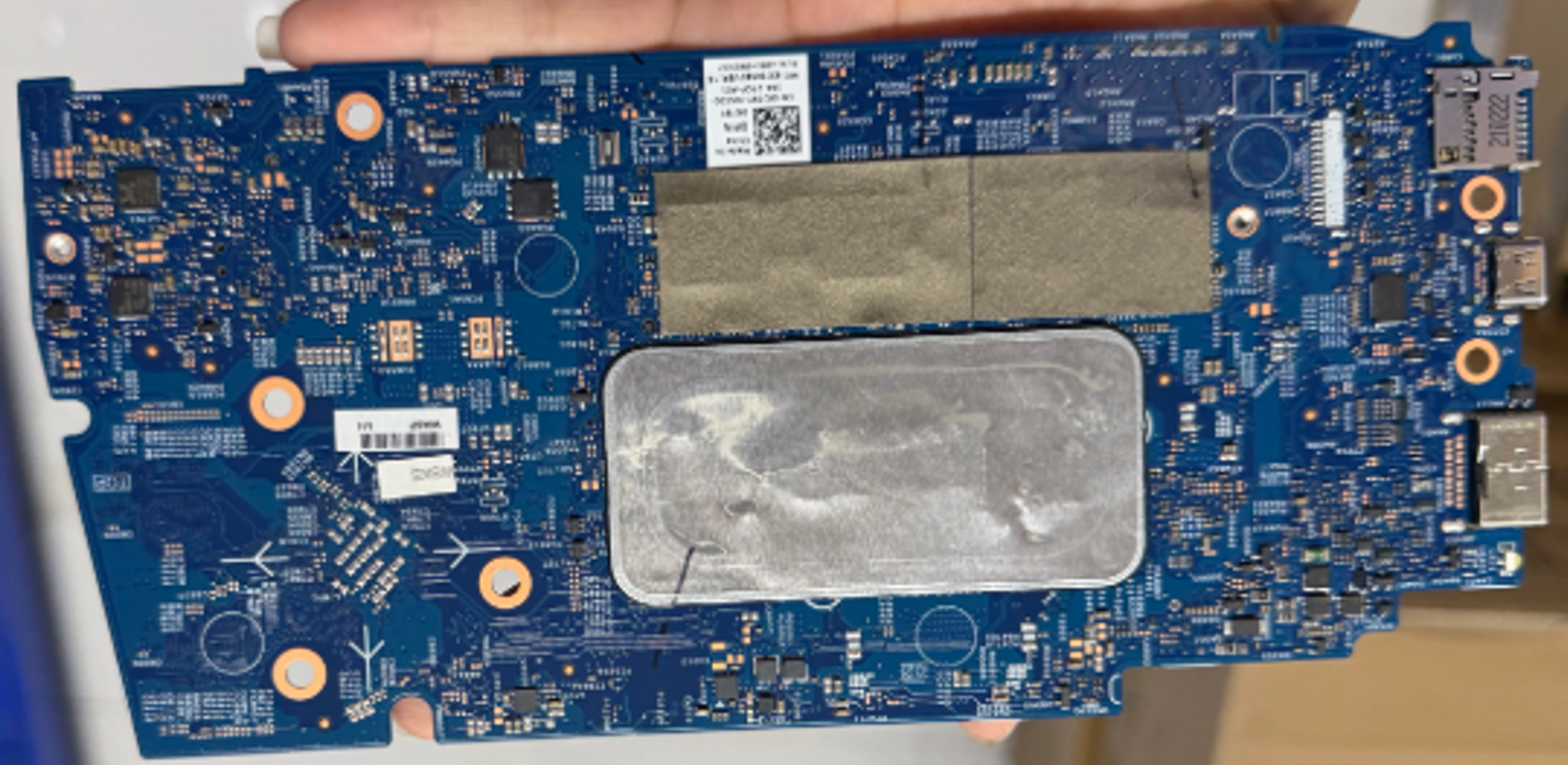 Dell Latitude 3301 V61H1 0KJT9Y マザーボード 裏面